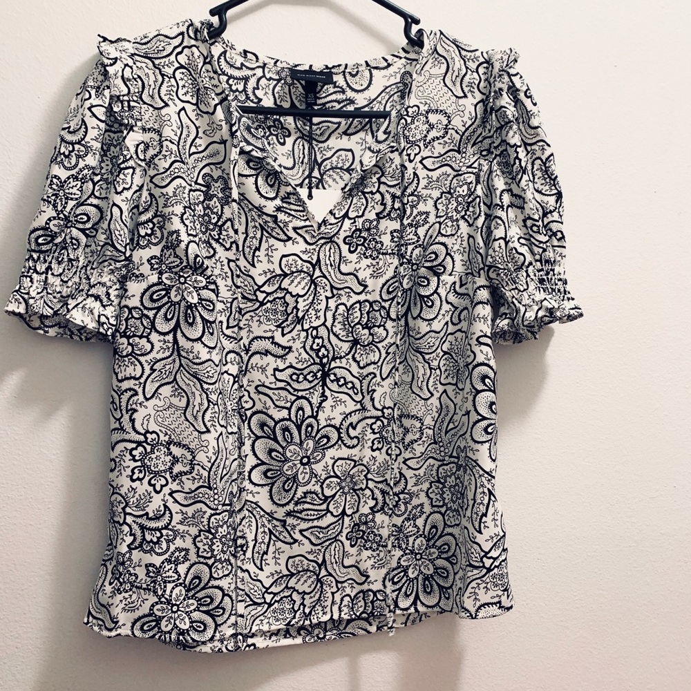 Who What Where Women’s Top Various Sizes New W/Tag
